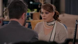 Los hilos del pasado 1. évad Ep.44 44. epizód
