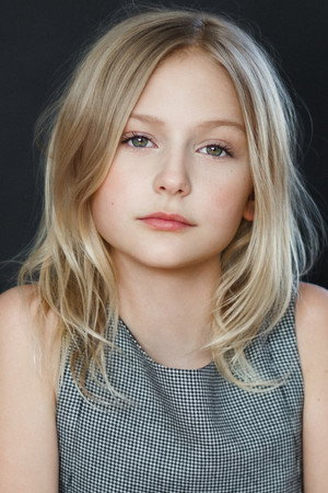 Alyvia Alyn Lind profil kép