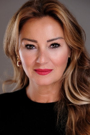 Pınar Altuğ profil kép