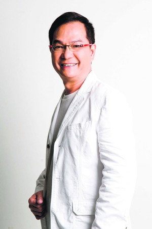 Richard Low profil kép