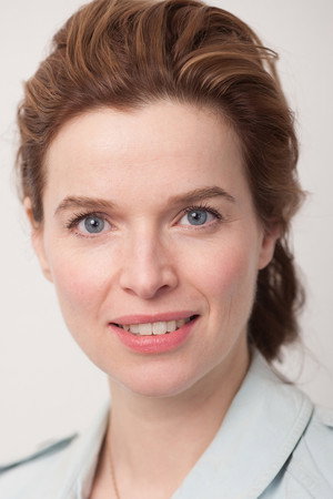 Thekla Reuten profil kép