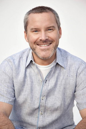 Roger Craig Smith profil kép