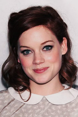 Jane Levy profil kép
