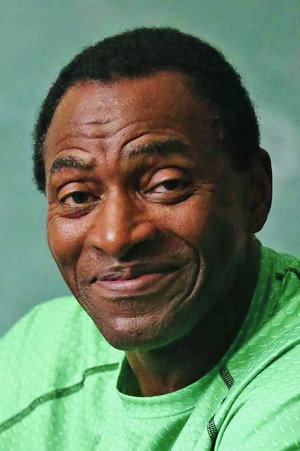 Carl Lumbly profil kép