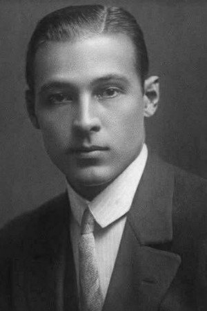 Rudolph Valentino profil kép