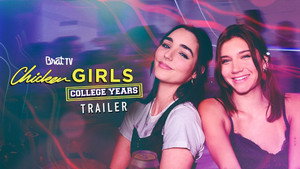 Chicken Girls: The College Years kép