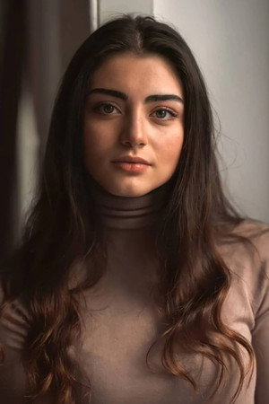 Özge Törer profil kép