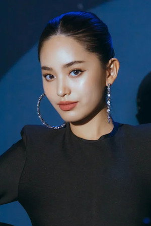 ยงวรี อนิลบล profil kép