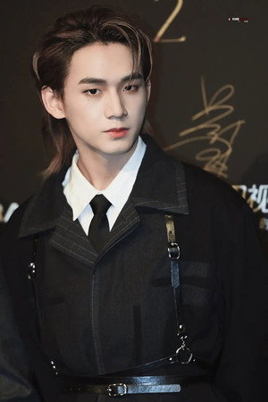 姚琛 profil kép
