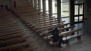 Visszajárók 1. évad Ep.7 Adèle