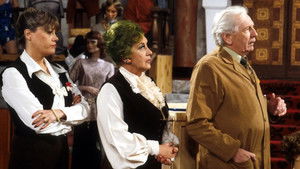 Are You Being Served? 8. évad Ep.3 3. epizód