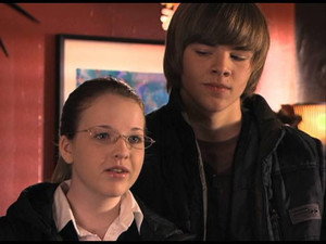 Degrassi: Minis 4. évad Ep.4 4. epizód