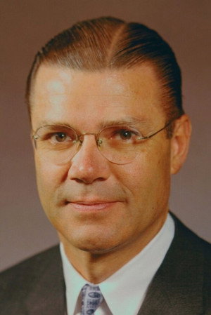 Robert McNamara profil kép
