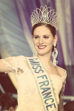 Miss France 17. évad (2003-12-13) poszter