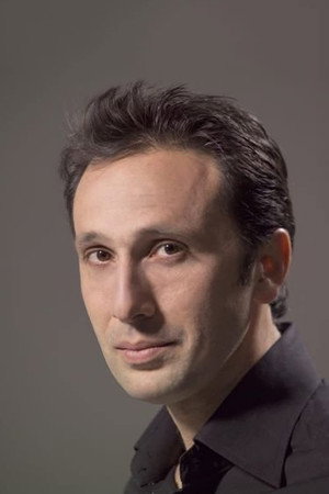 Ρένος Χαραλαμπίδης profil kép