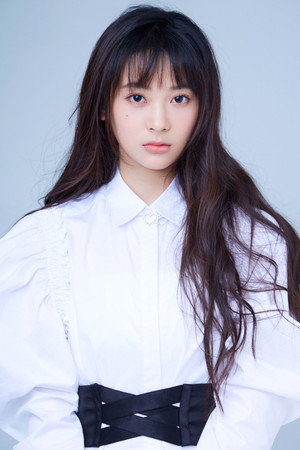 鄭妙 profil kép