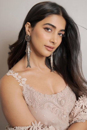 పూజా హెగ్డే profil kép