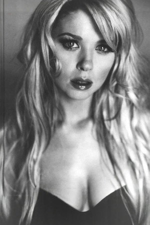 Tara Reid profil kép