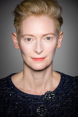 Tilda Swinton profil kép