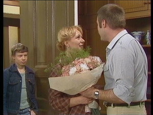 Bei Hausers zu Hause 1. évad Ep.8 8. epizód