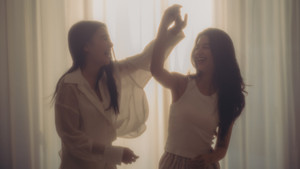 รักขบวนนี้หัวใจเกือบวาย kép