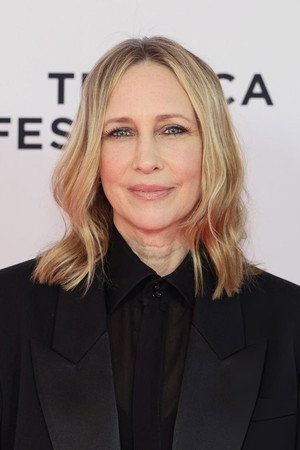 Vera Farmiga profil kép