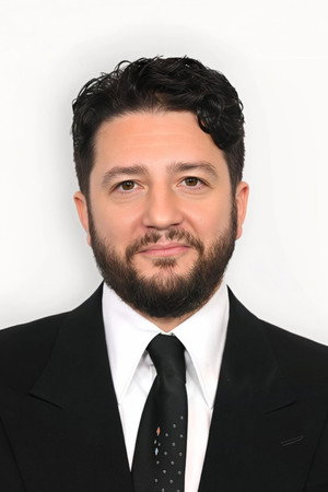 John Magaro profil kép