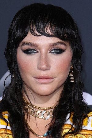 Kesha profil kép