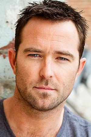 Sullivan Stapleton profil kép