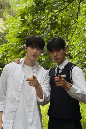 뱀과사다리 poszter