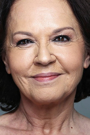 Fatma Karanfil profil kép