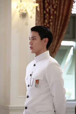 จาฤกรติชา poszter