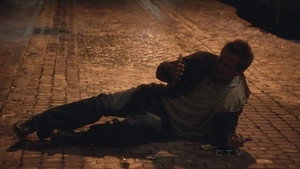 CSI: New York-i helyszínelők 8. évad Ep.4 Szolgálaton kívül