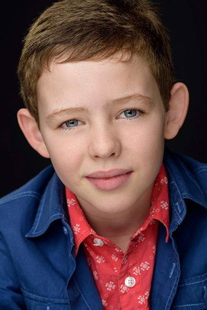 Finn Little profil kép