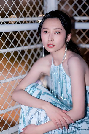 龔嘉欣 profil kép