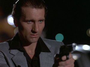 Miami Vice 1. évad Ep.2 A sötétség mélyén
