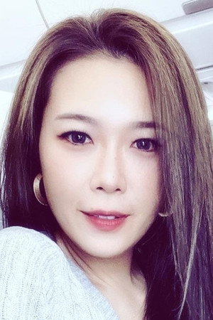 宋芝齡 profil kép