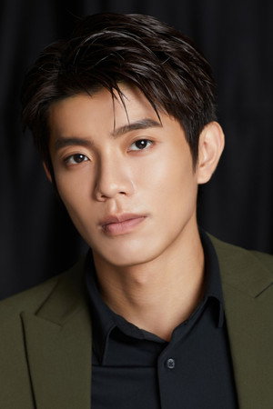 陳峻廷 profil kép