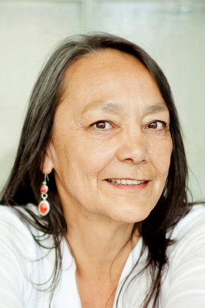 Tantoo Cardinal profil kép