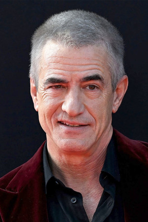 Dermot Mulroney profil kép