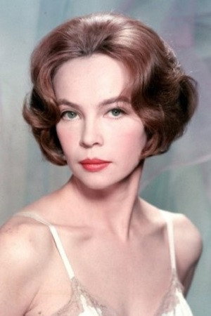 Leslie Caron profil kép