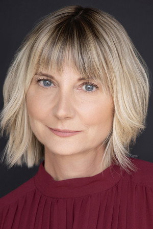 Kerri Kenney profil kép