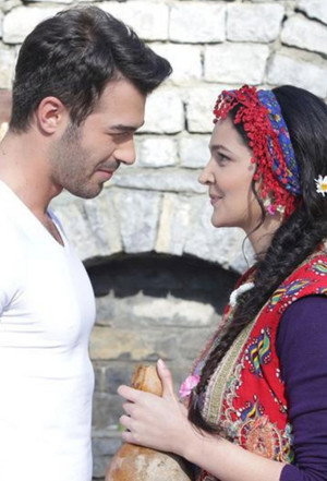 Hanım Köylü poszter