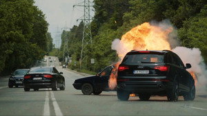 Под прикритие kép