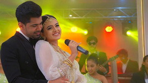 දෙවෙනි ඉනිම kép