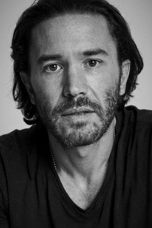 Tom Pelphrey profil kép