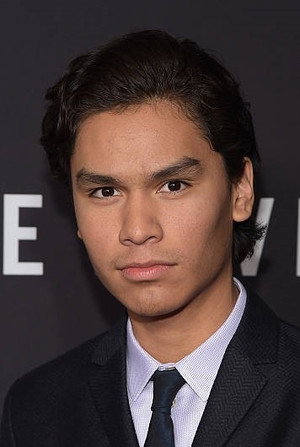 Forrest Goodluck profil kép