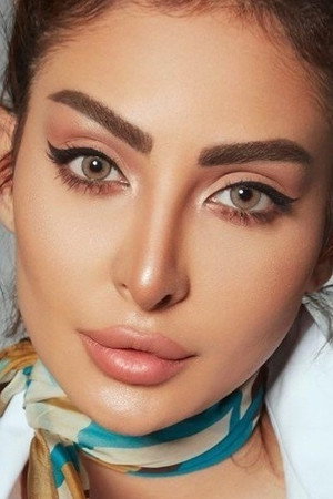 نور الغندور profil kép