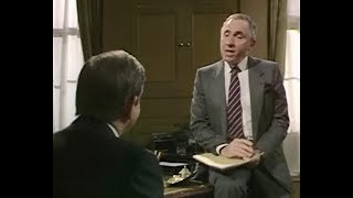 Yes, Prime Minister előzetes