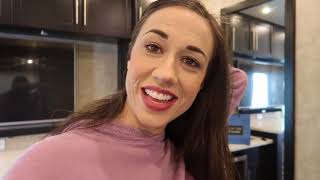Haters Back Off előzetes